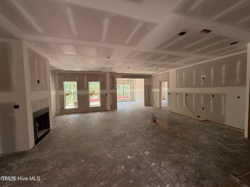 1 Foxfire Boulevard