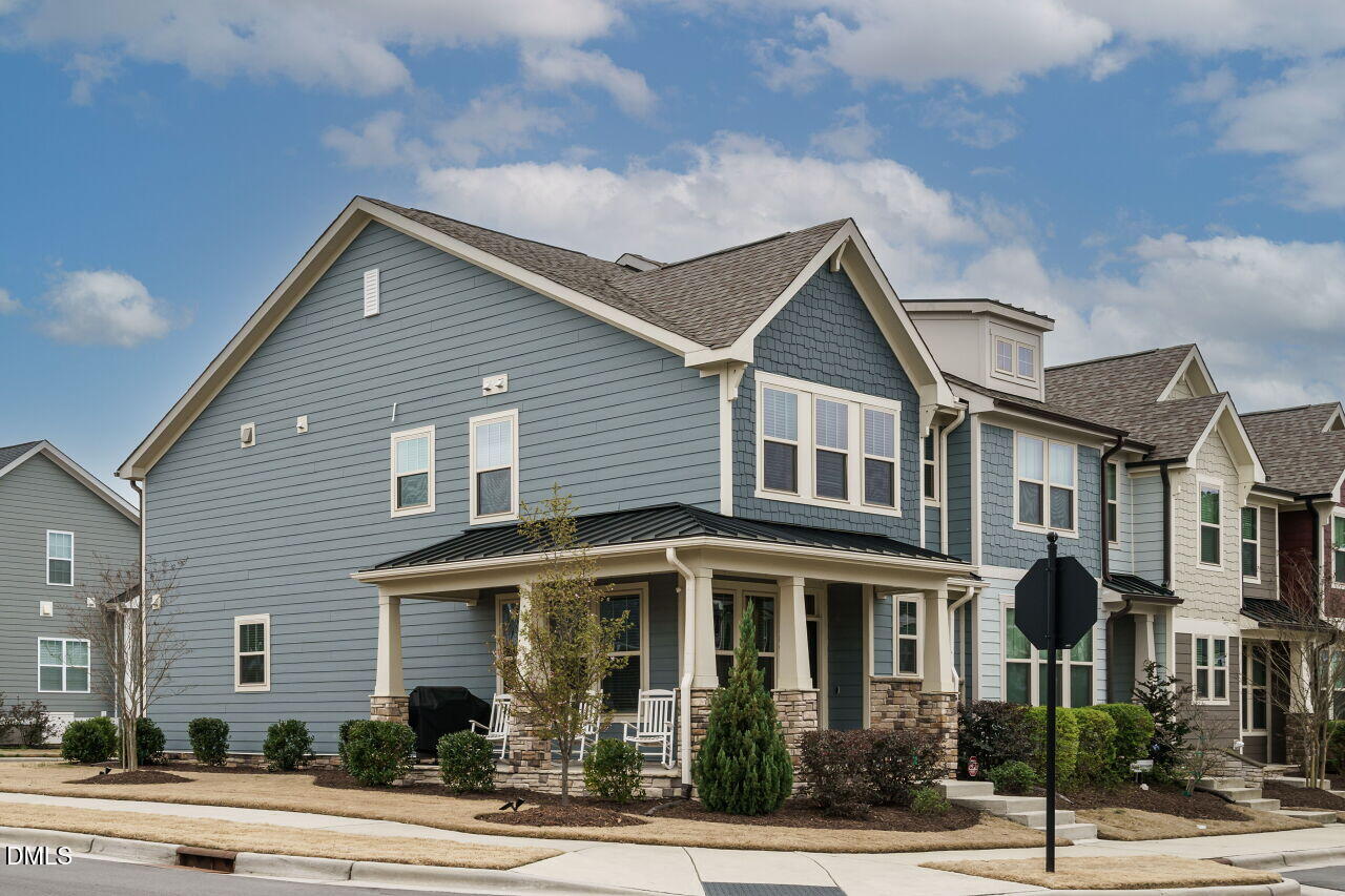 1801 Shady Oaks Drive