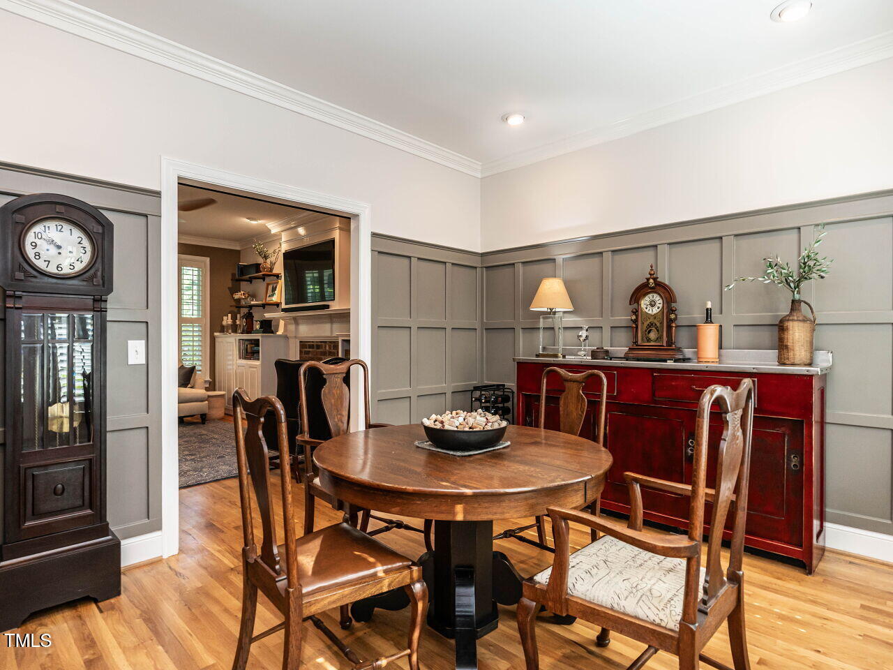 4716 Shadow Ridge Court