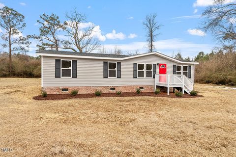 A home in Lillington