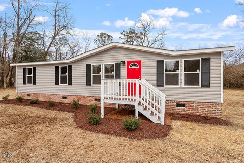 A home in Lillington