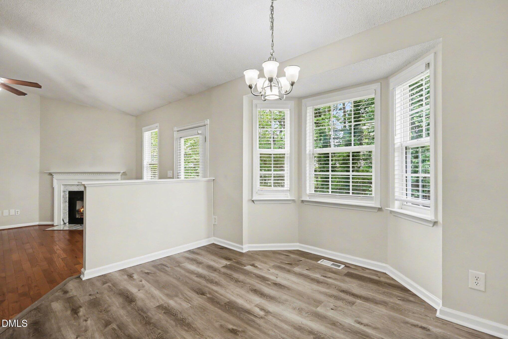 956 S Philwood Court