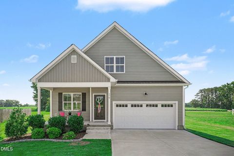 176 Glenwood Place Kenly NC 27542