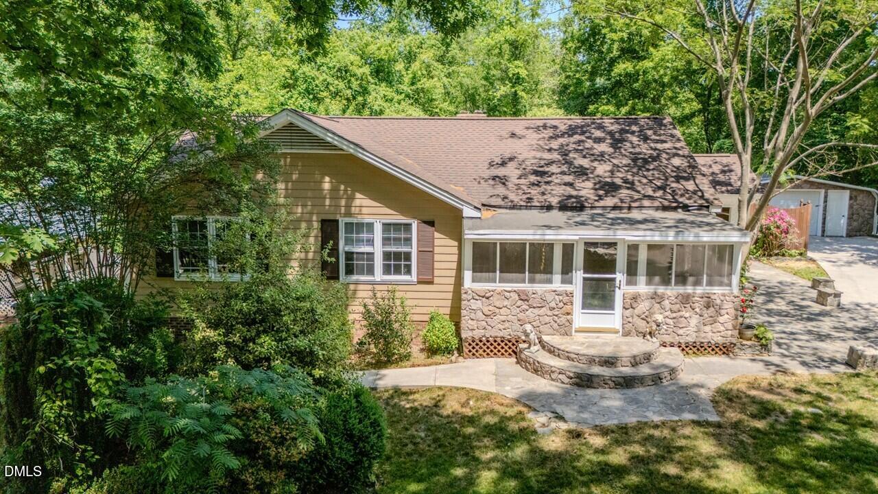 906 Andersonwood Drive