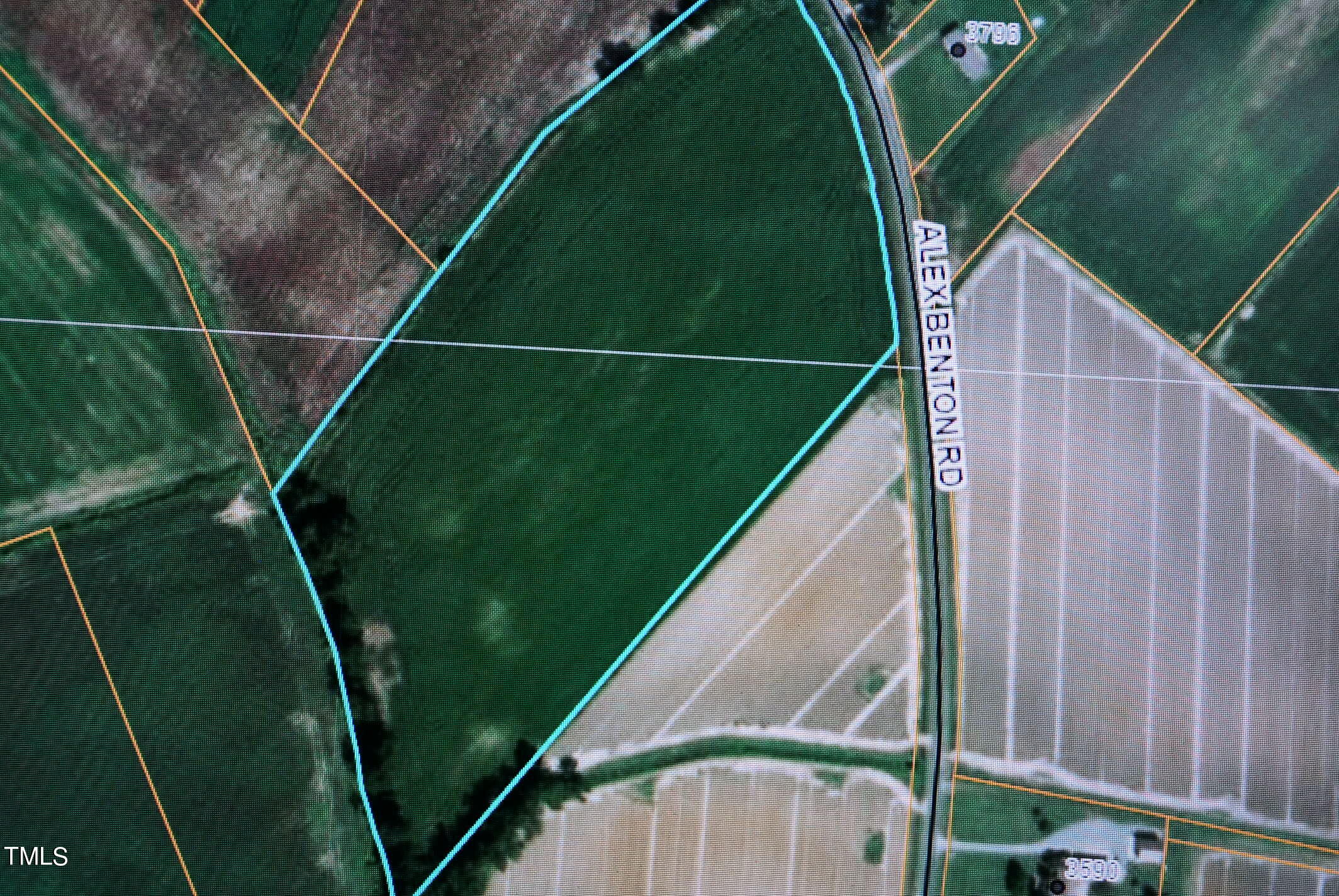 View Newton Grove, NC 28366 land
