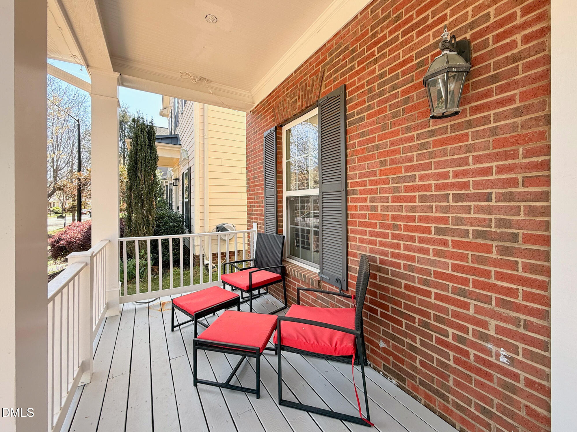 847 Historian Street