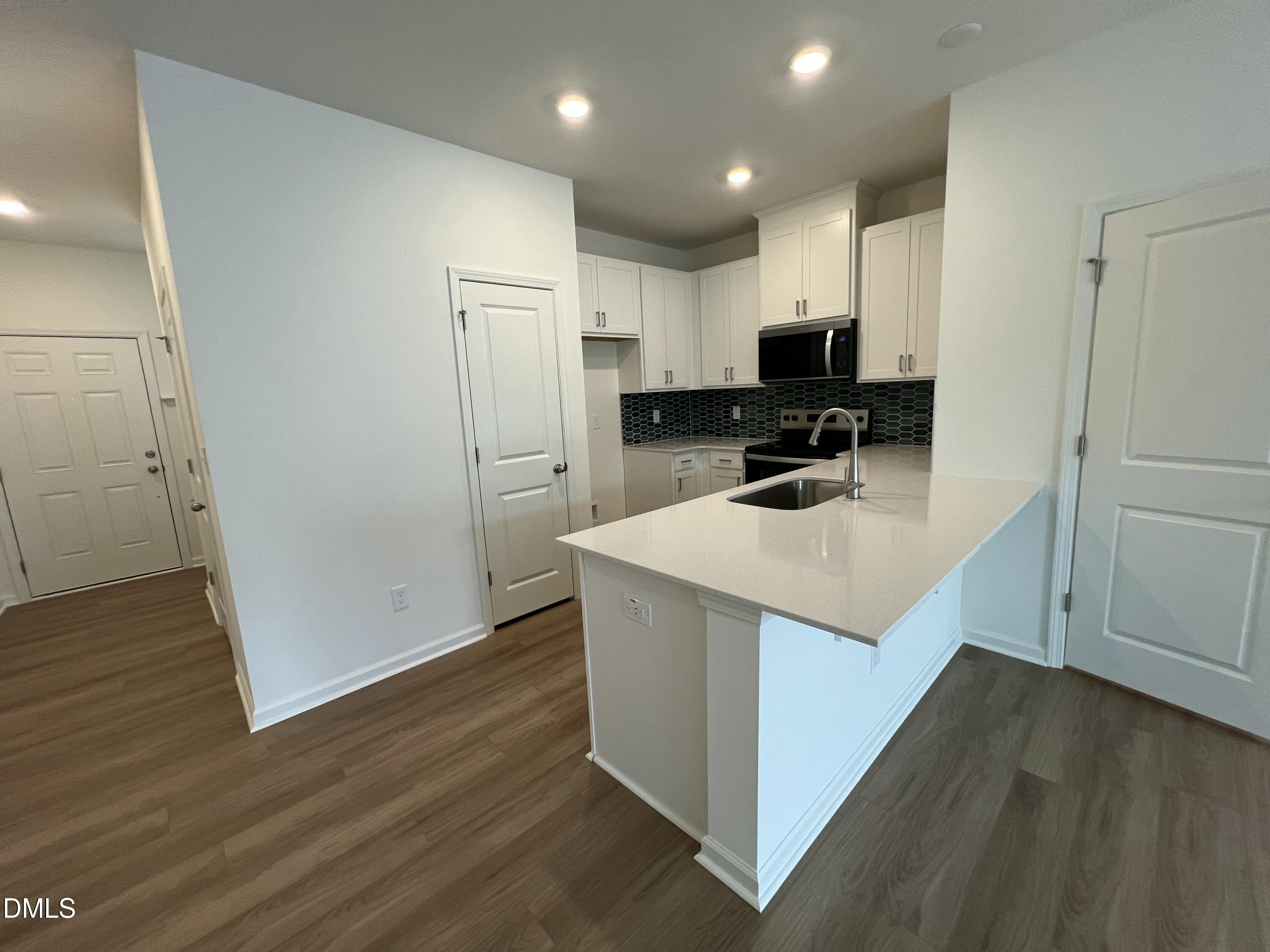 2204 Rabbitbrush Street