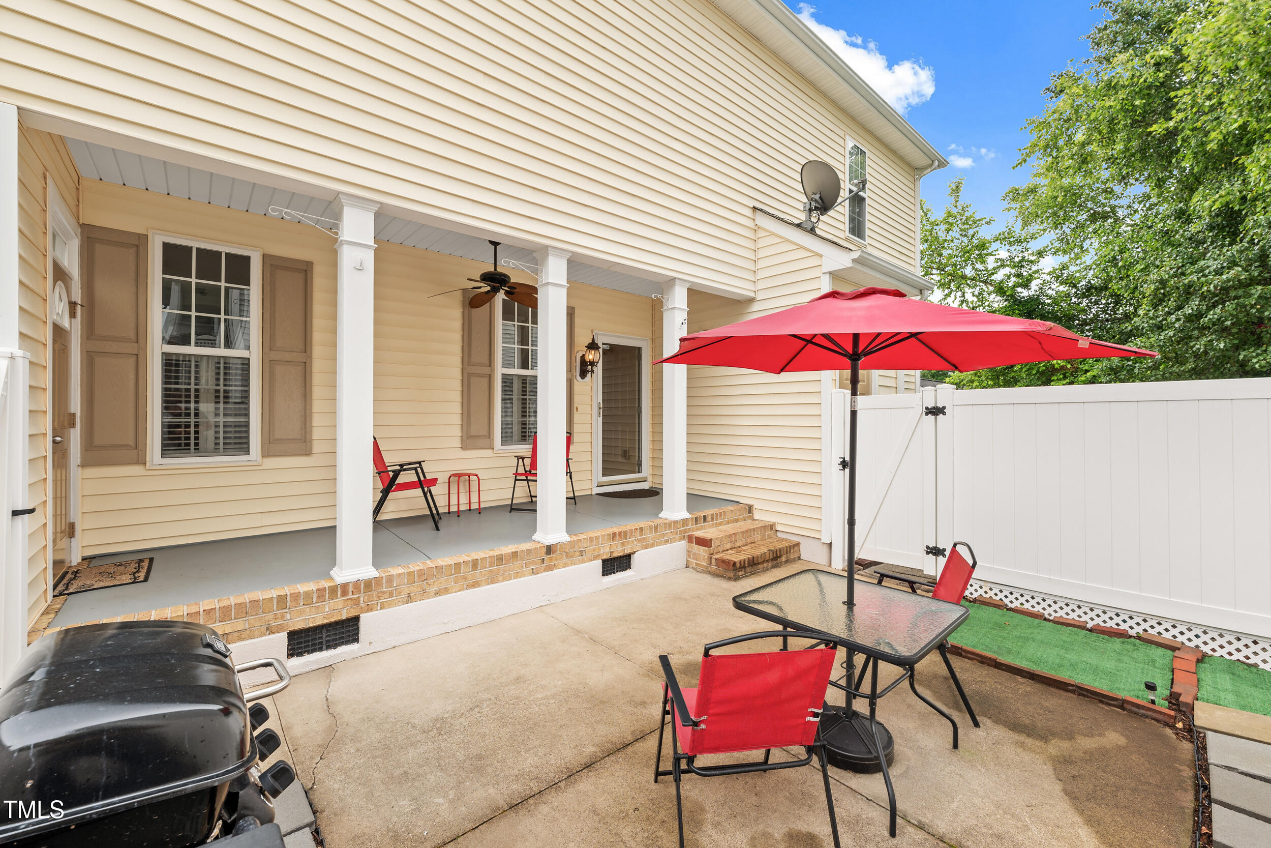 2445 Sapphire Valley Drive