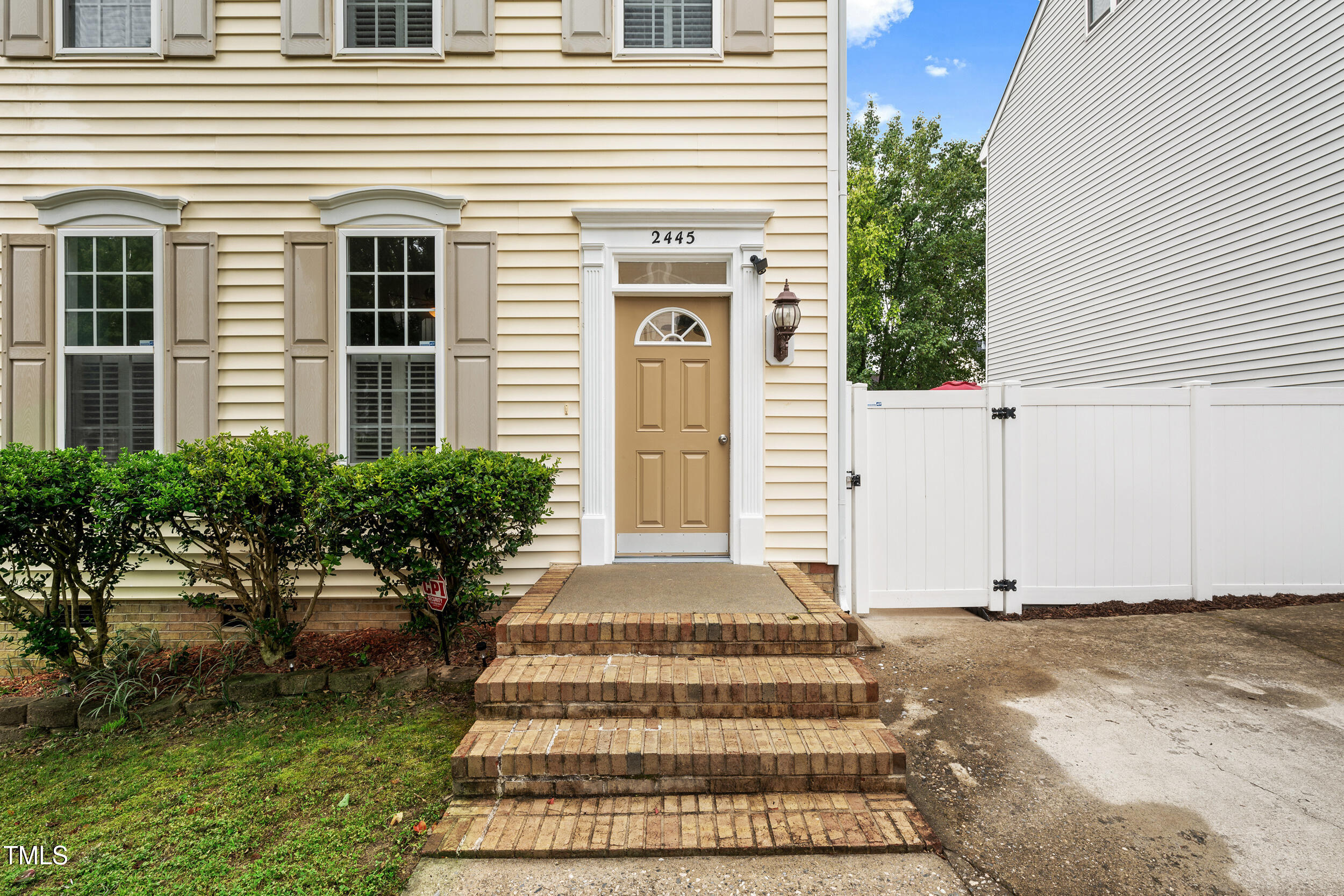 2445 Sapphire Valley Drive