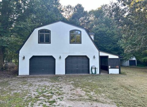 300 Christmas Road Warrenton NC 27589
