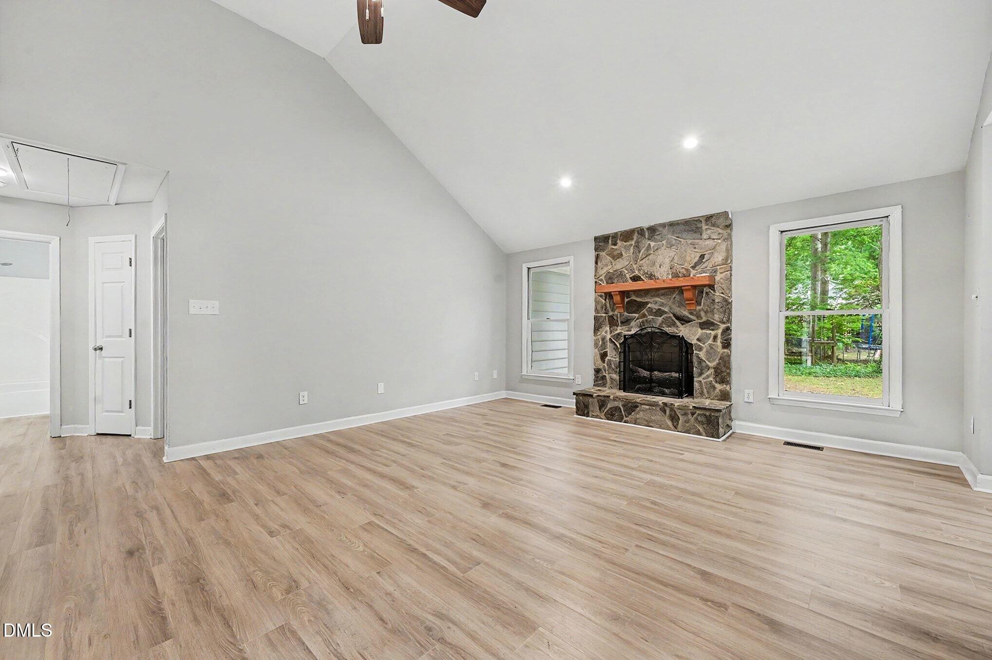 1135 Cedar Ridge Drive
