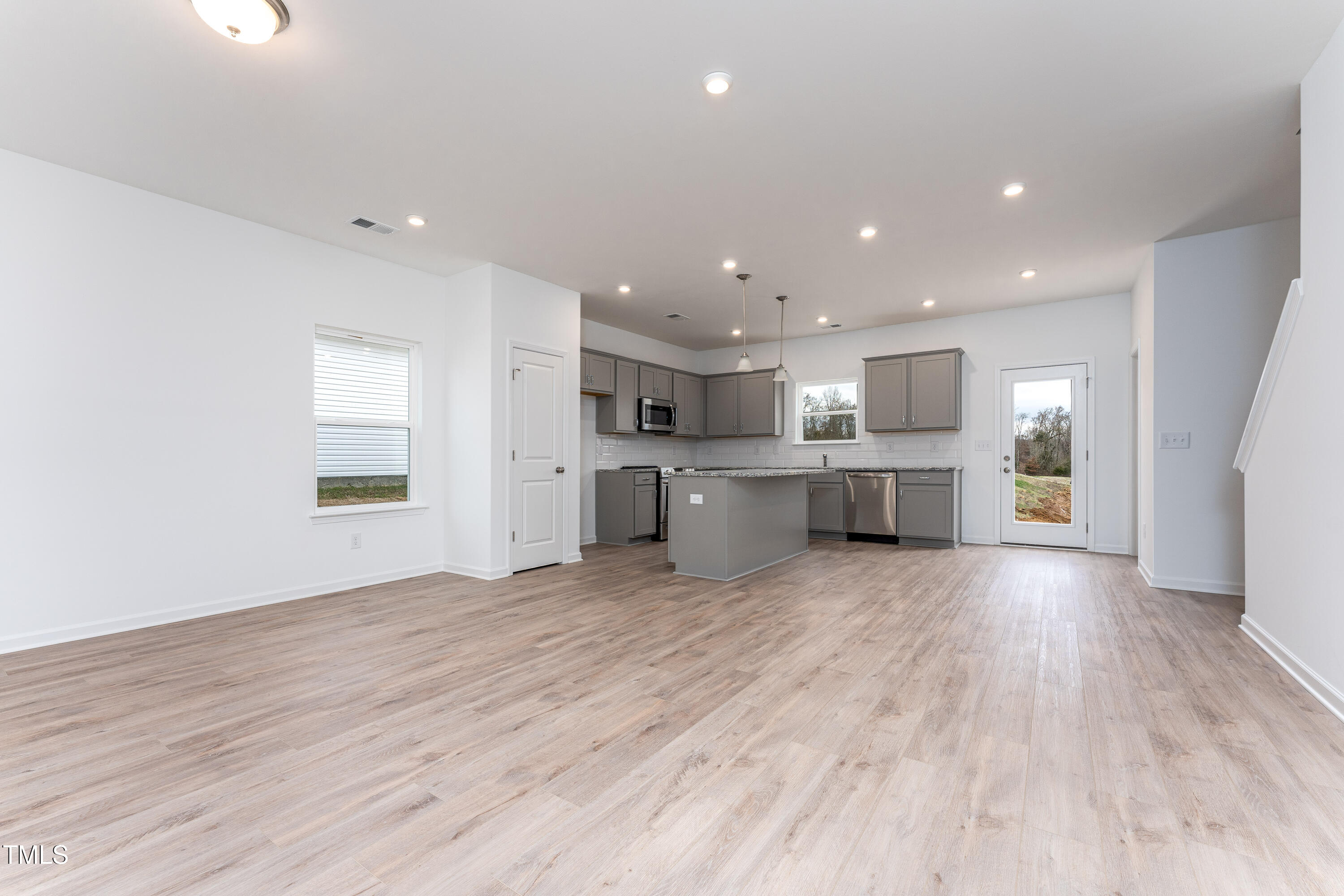 152 Bruce Drive Drive