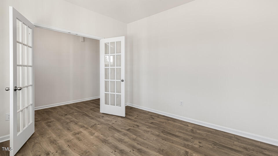 60 Charlies Bend Way