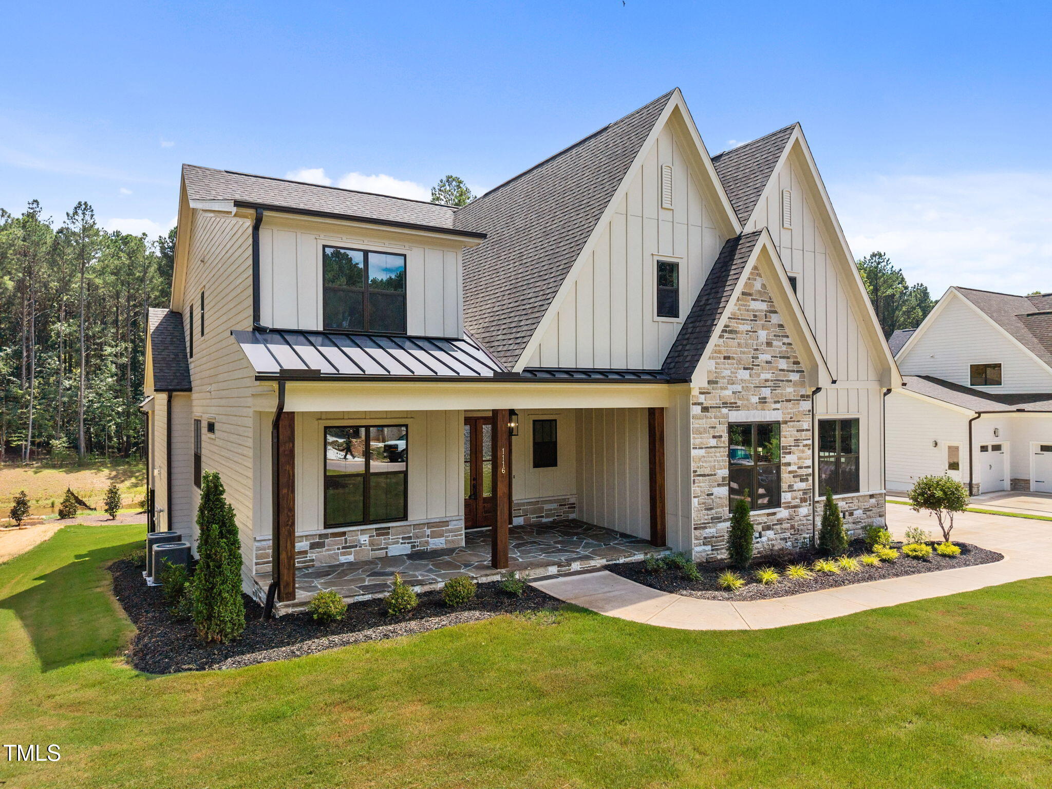 1116 Delilia Lane