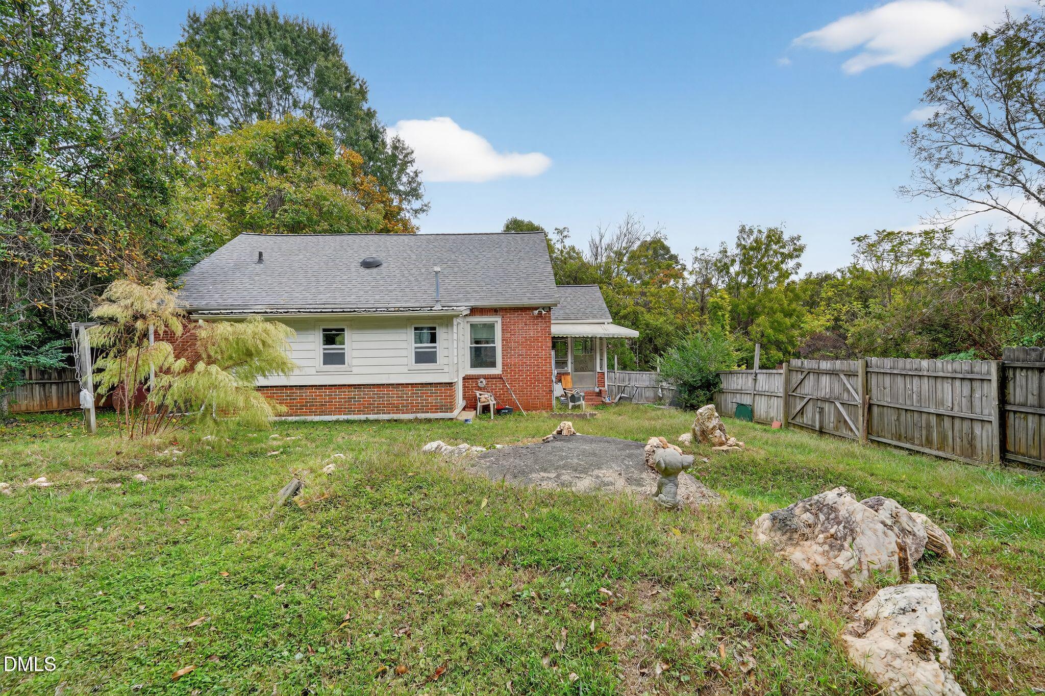 206 S Bellvue Street