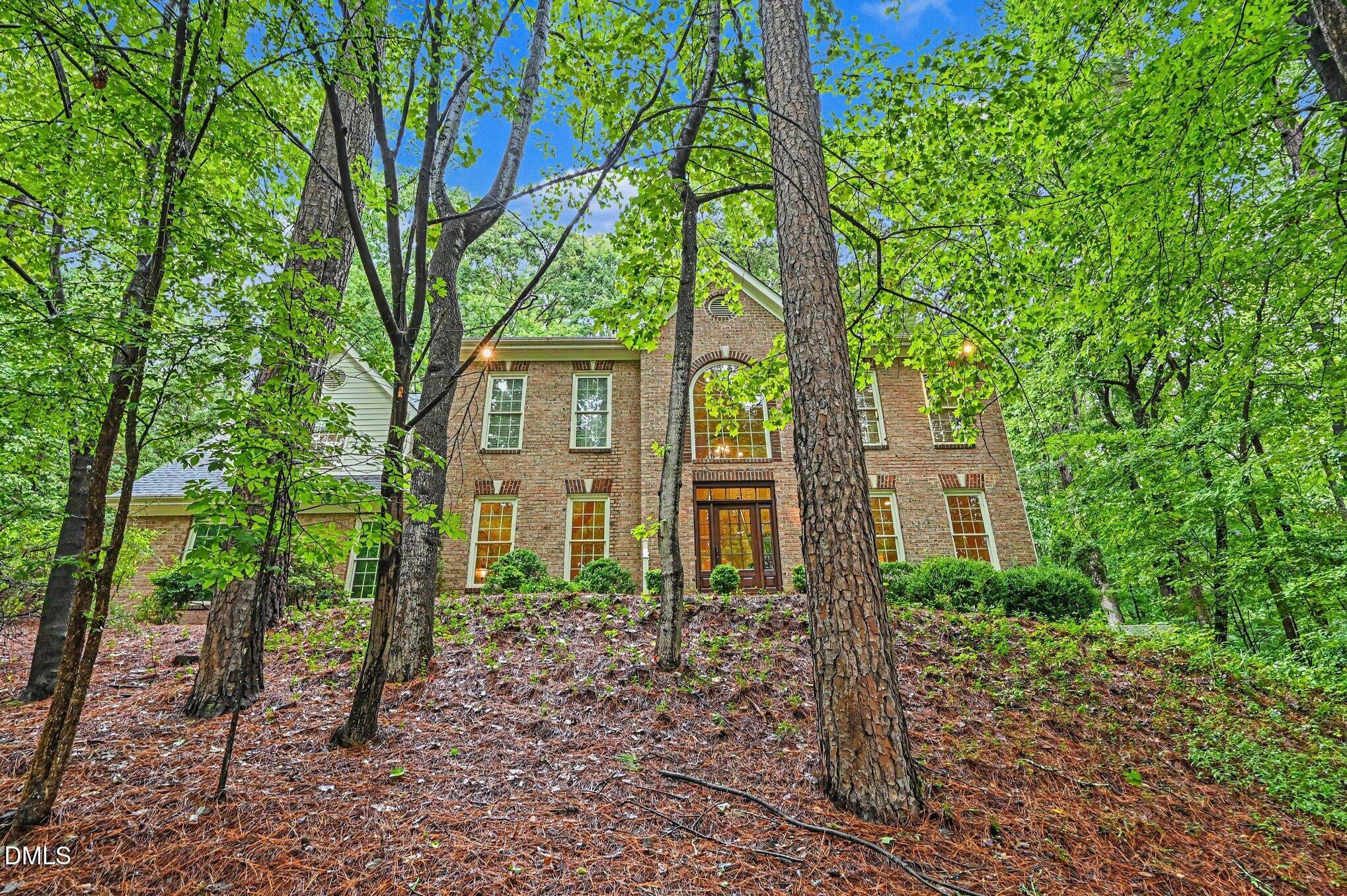 101 Collinson Drive, Chapel Hill, NC, 27514