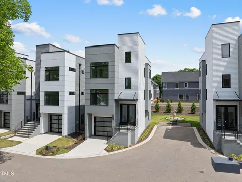 MLS: 10093615