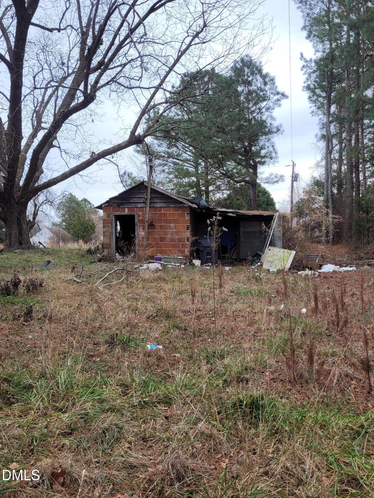 2871 Old School Road