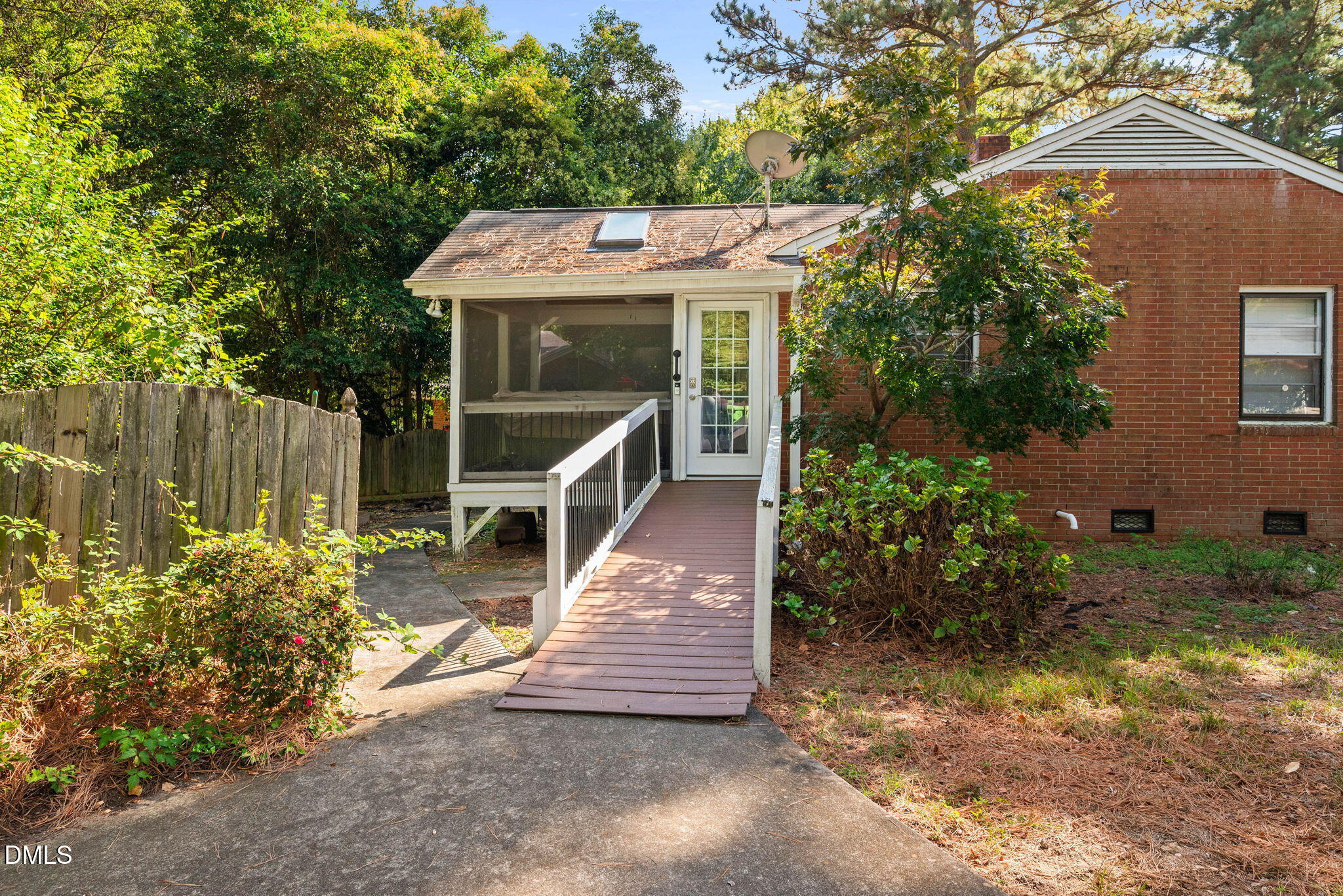 3236 Ward Road