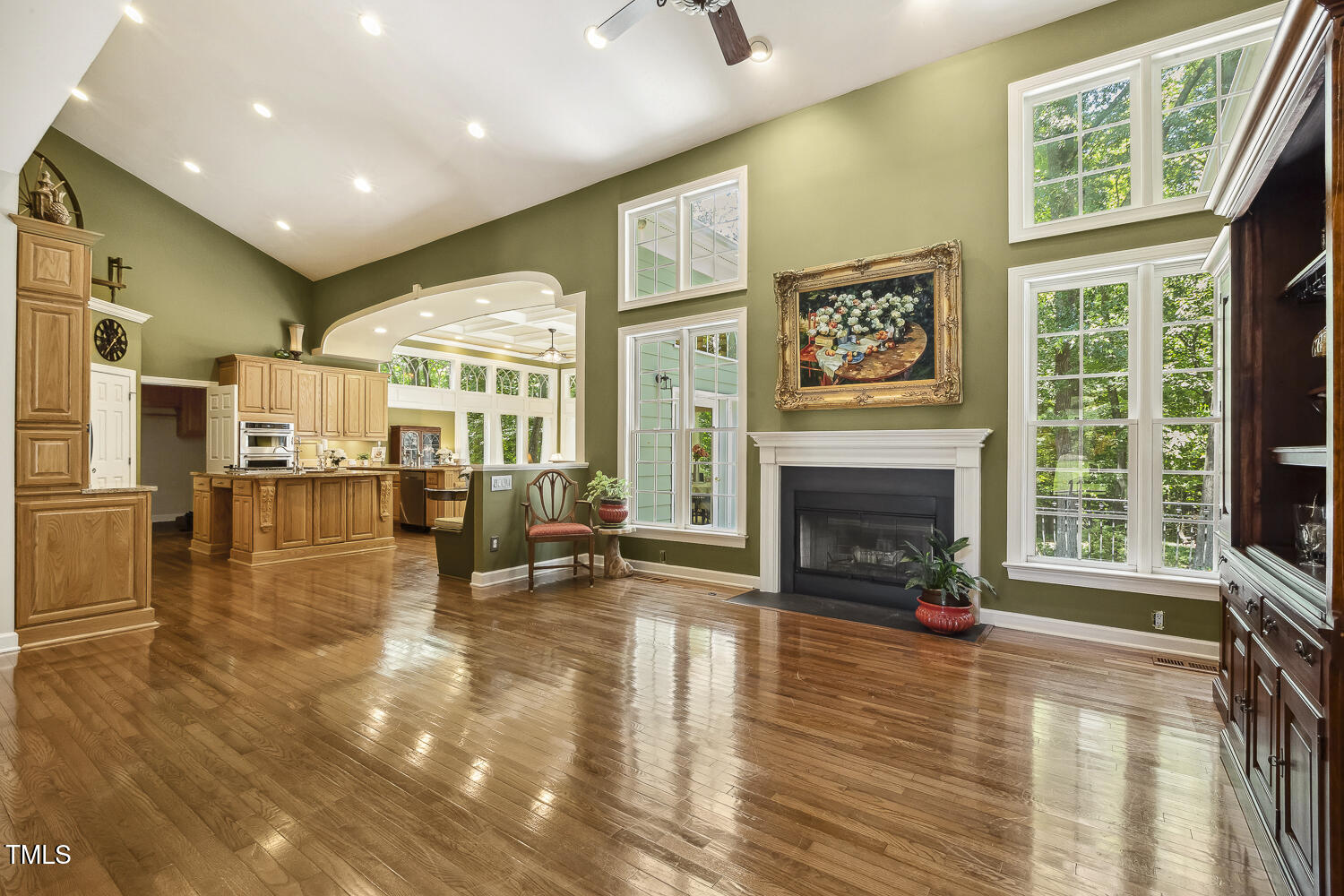 121 Goldenthal Court