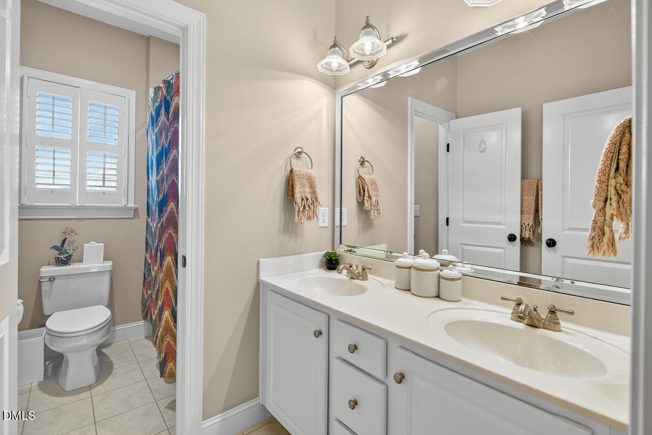 Durham, North Carolina 27712, United States, 4 Bedrooms Bedrooms, ,3 BathroomsBathrooms,Residential,Active,243447