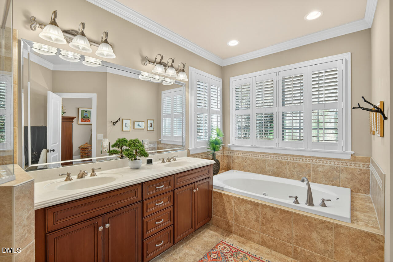 Durham, North Carolina 27712, United States, 4 Bedrooms Bedrooms, ,3 BathroomsBathrooms,Residential,Active,243447