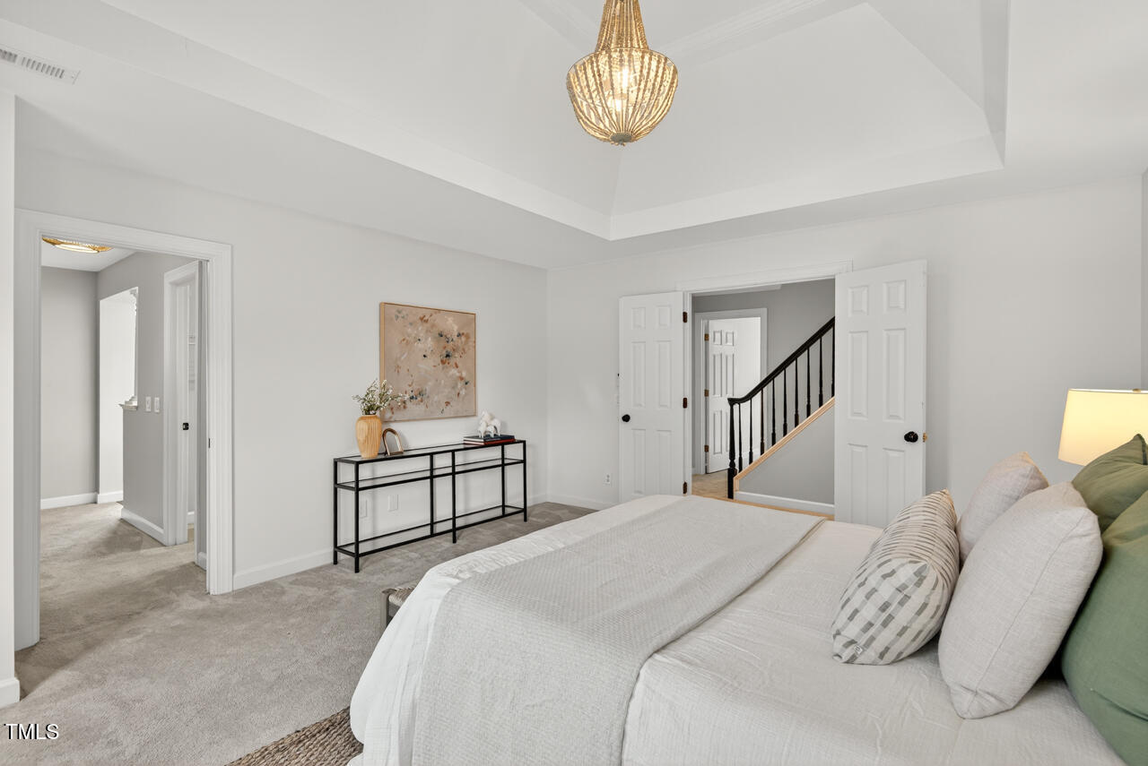 Cary, North Carolina 27519, United States, 5 Bedrooms Bedrooms, ,3 BathroomsBathrooms,Residential,Active,199007