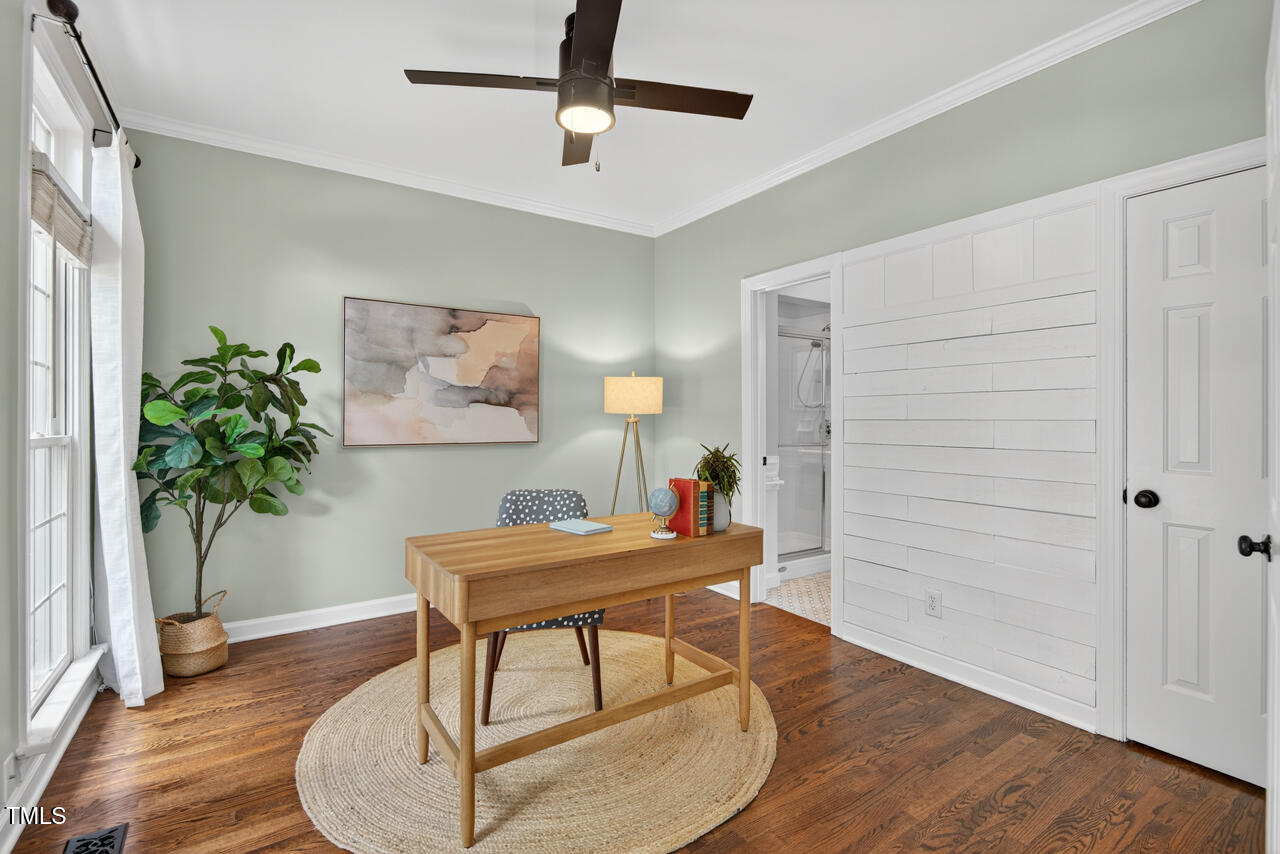 101 Listokin Court