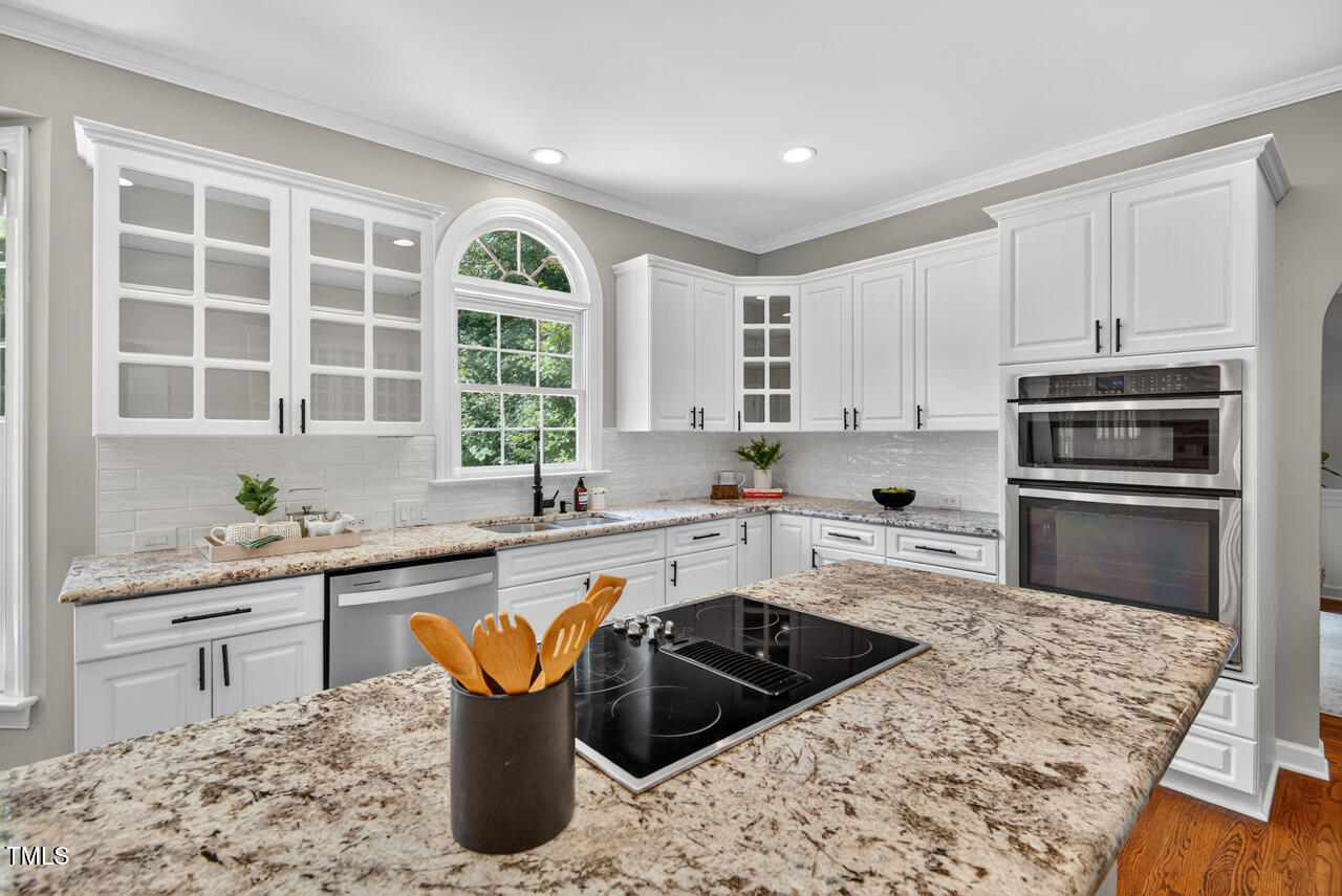 Cary, North Carolina 27519, United States, 5 Bedrooms Bedrooms, ,3 BathroomsBathrooms,Residential,Active,199007