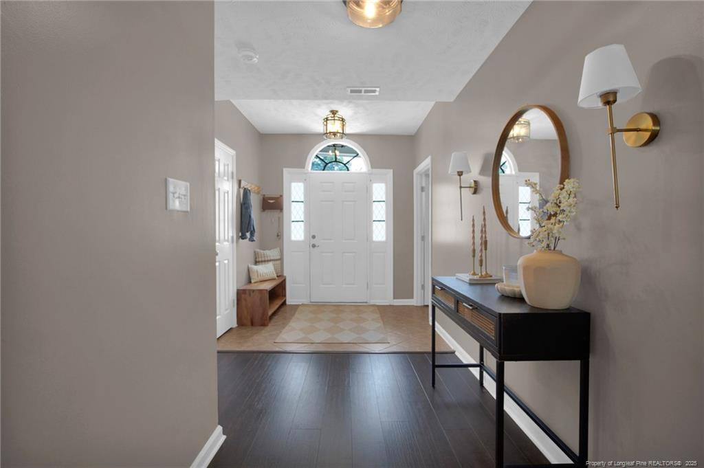 208 Fallingleaf Drive