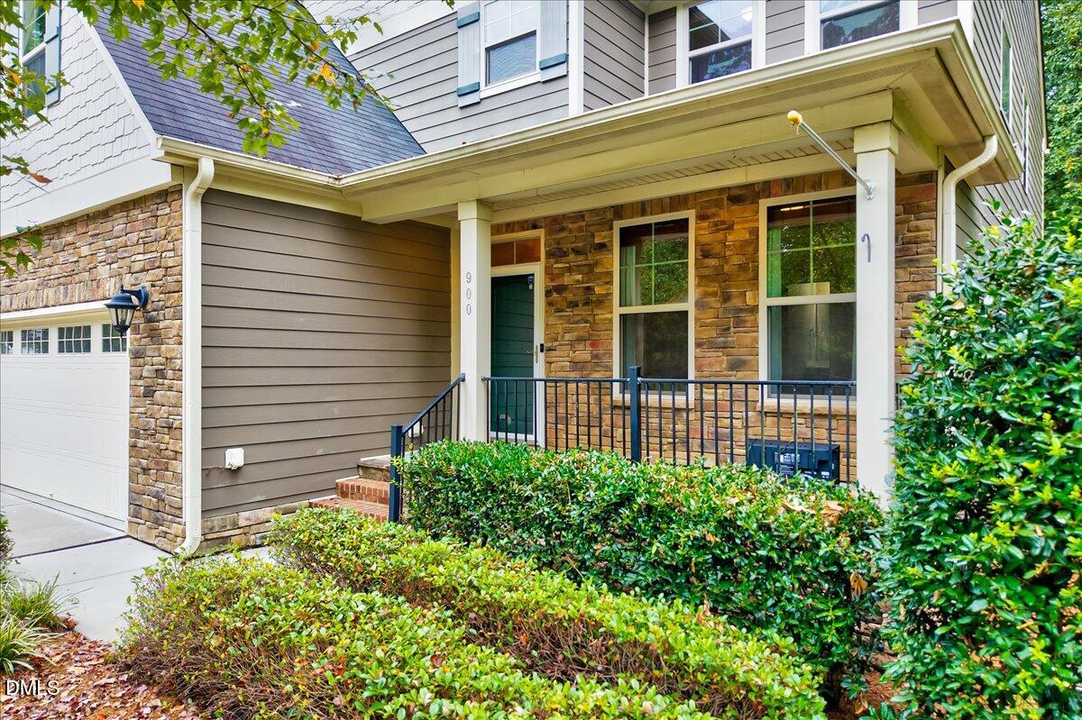 900 Bay Bouquet Lane