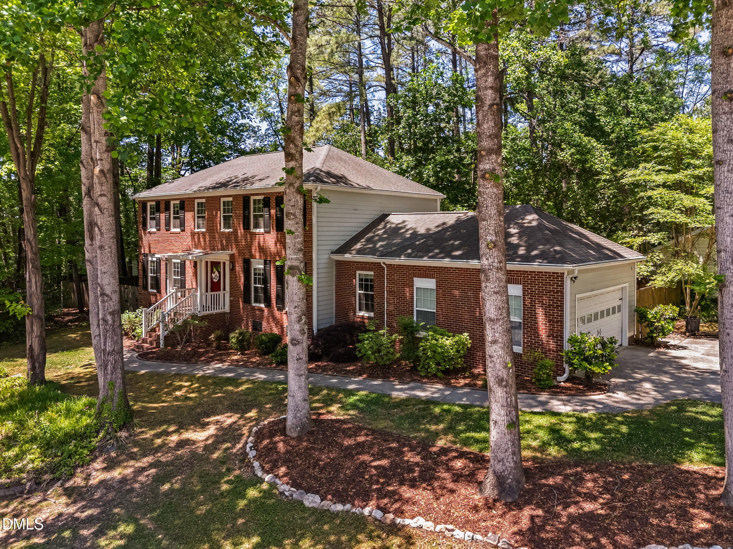 101 Pinehill Way