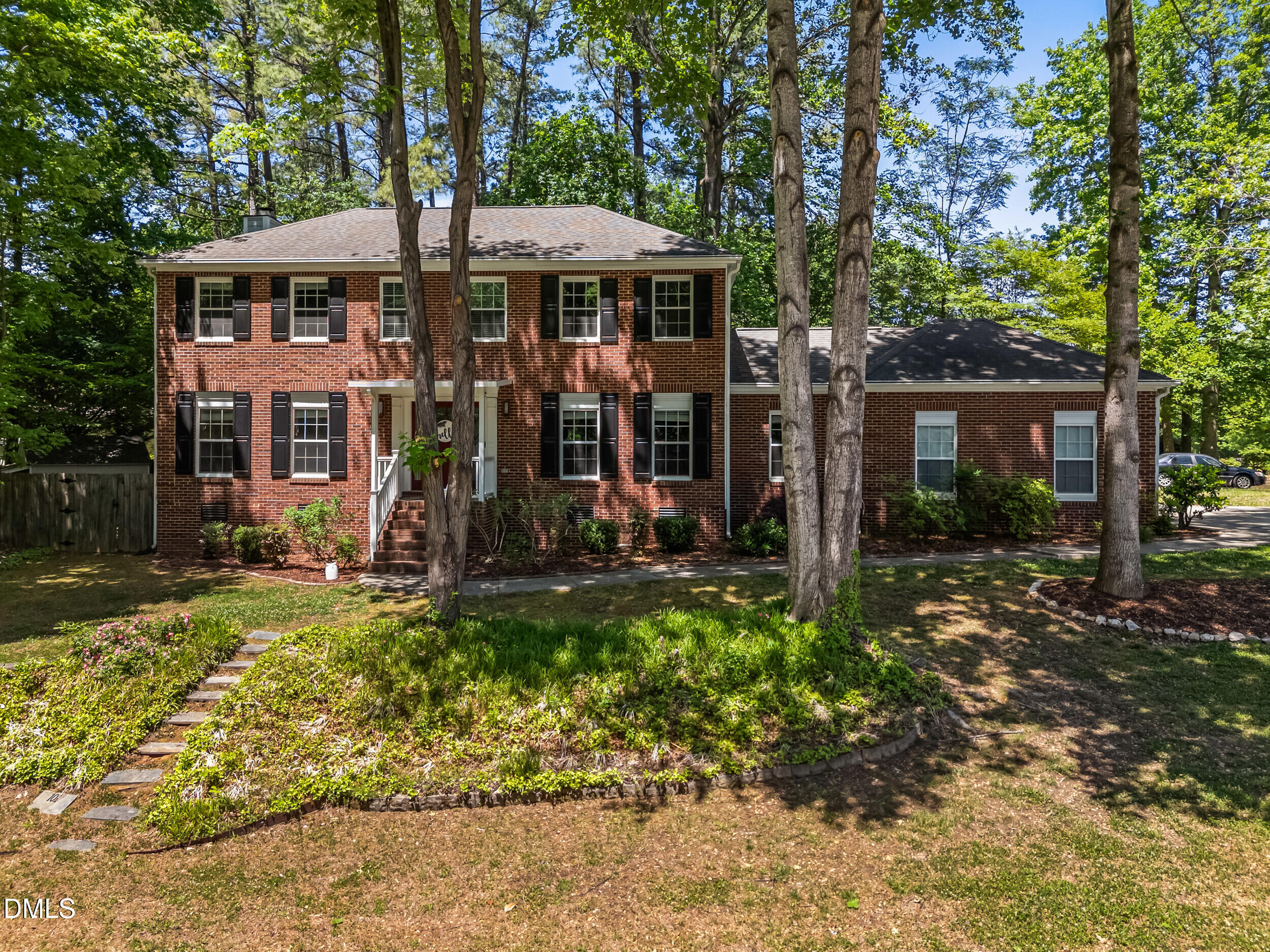 101 Pinehill Way