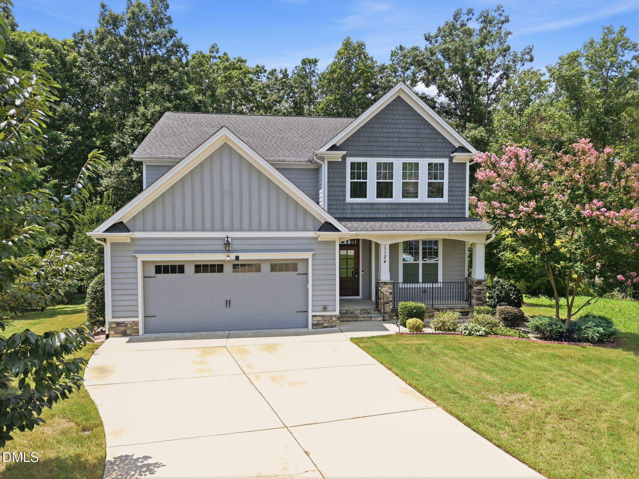 1124 Armsleigh Court