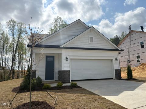 Photo of 319 Providence Creek Drive, Fuquay Varina, NC 27526 (MLS # 10142829)