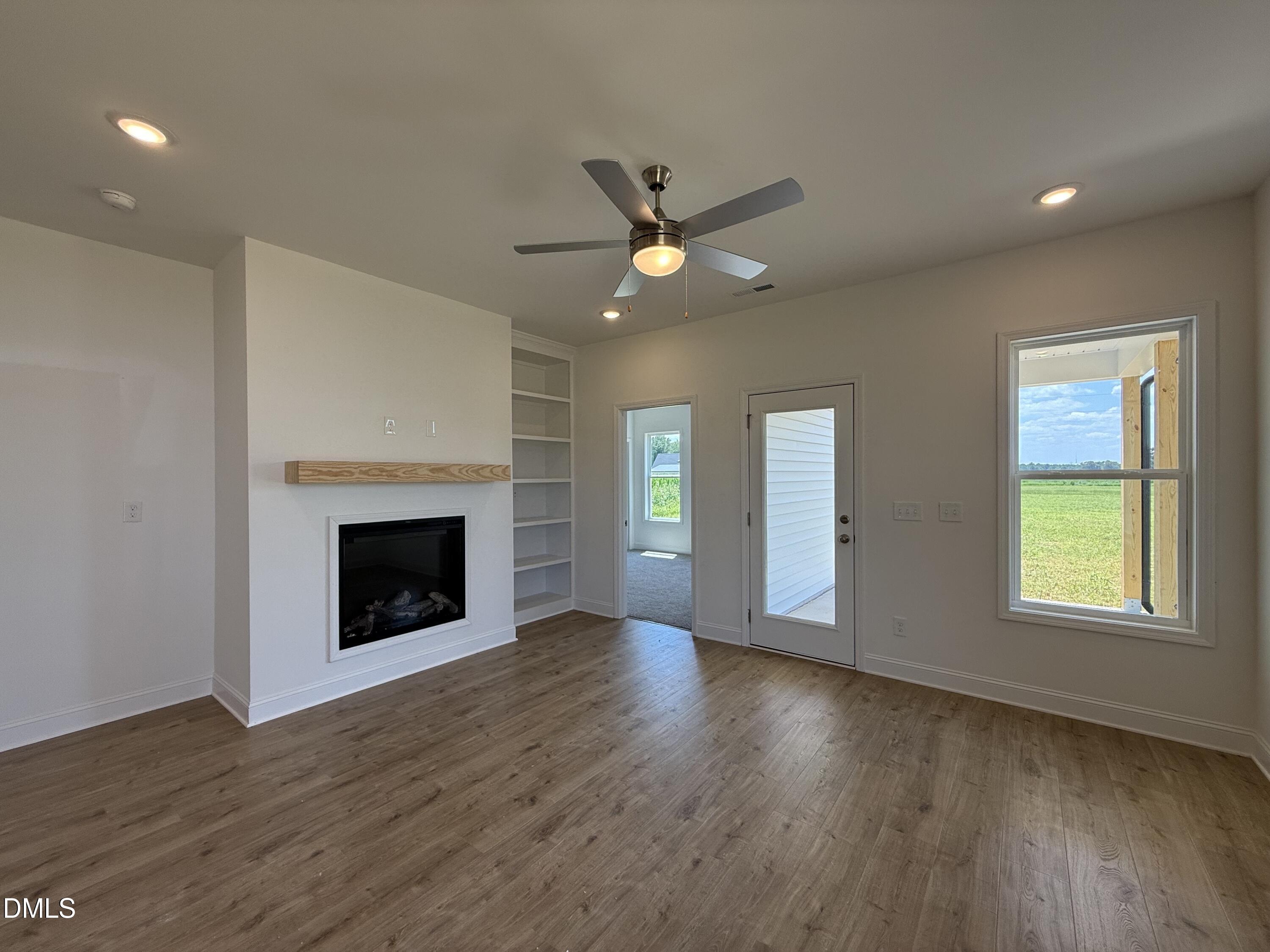 156 Longfield Court