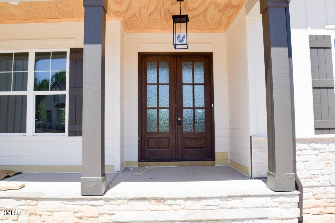 70 Firefly Lane