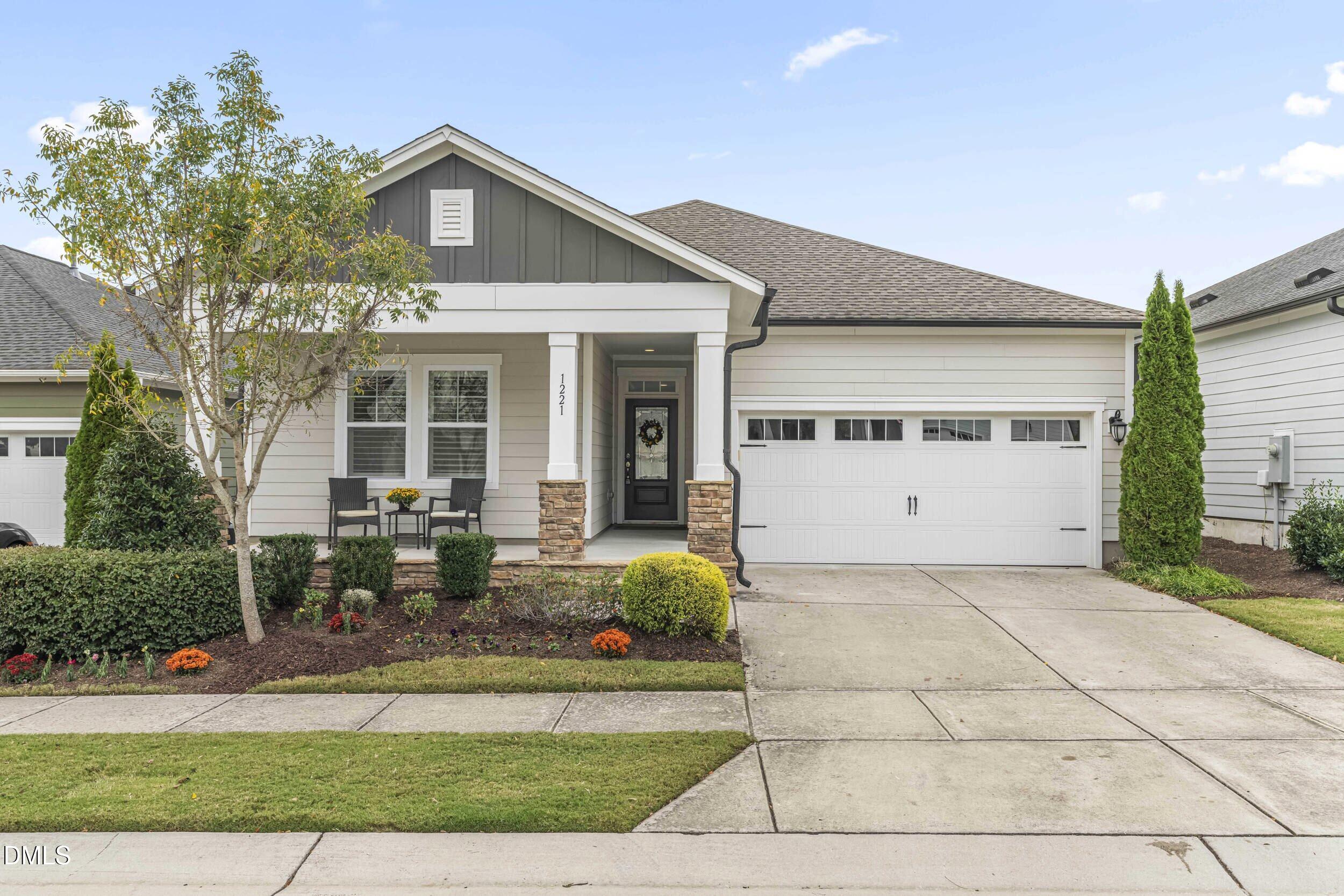 1221 Elk Falls Drive