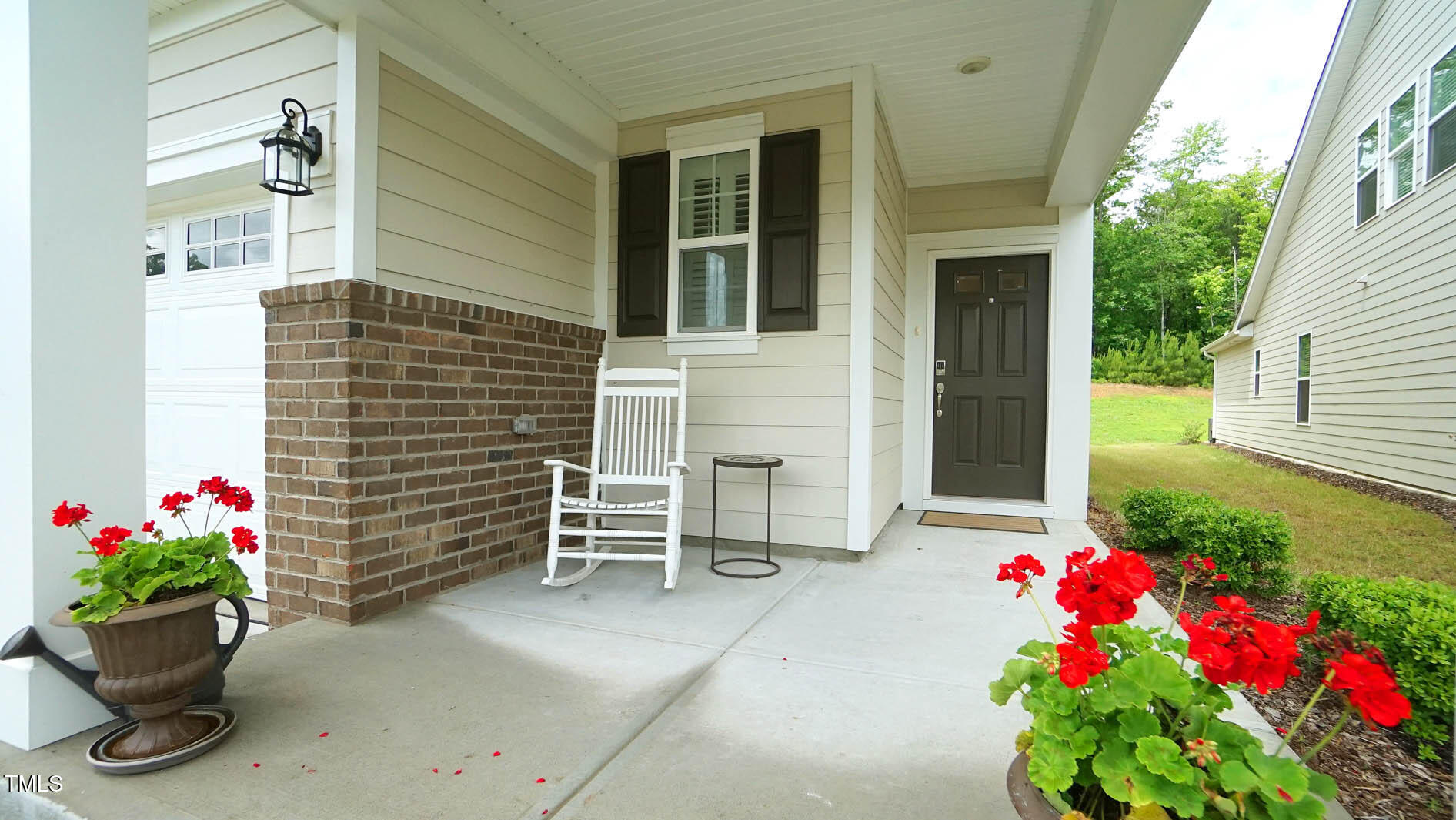 1009 Morrison Drive