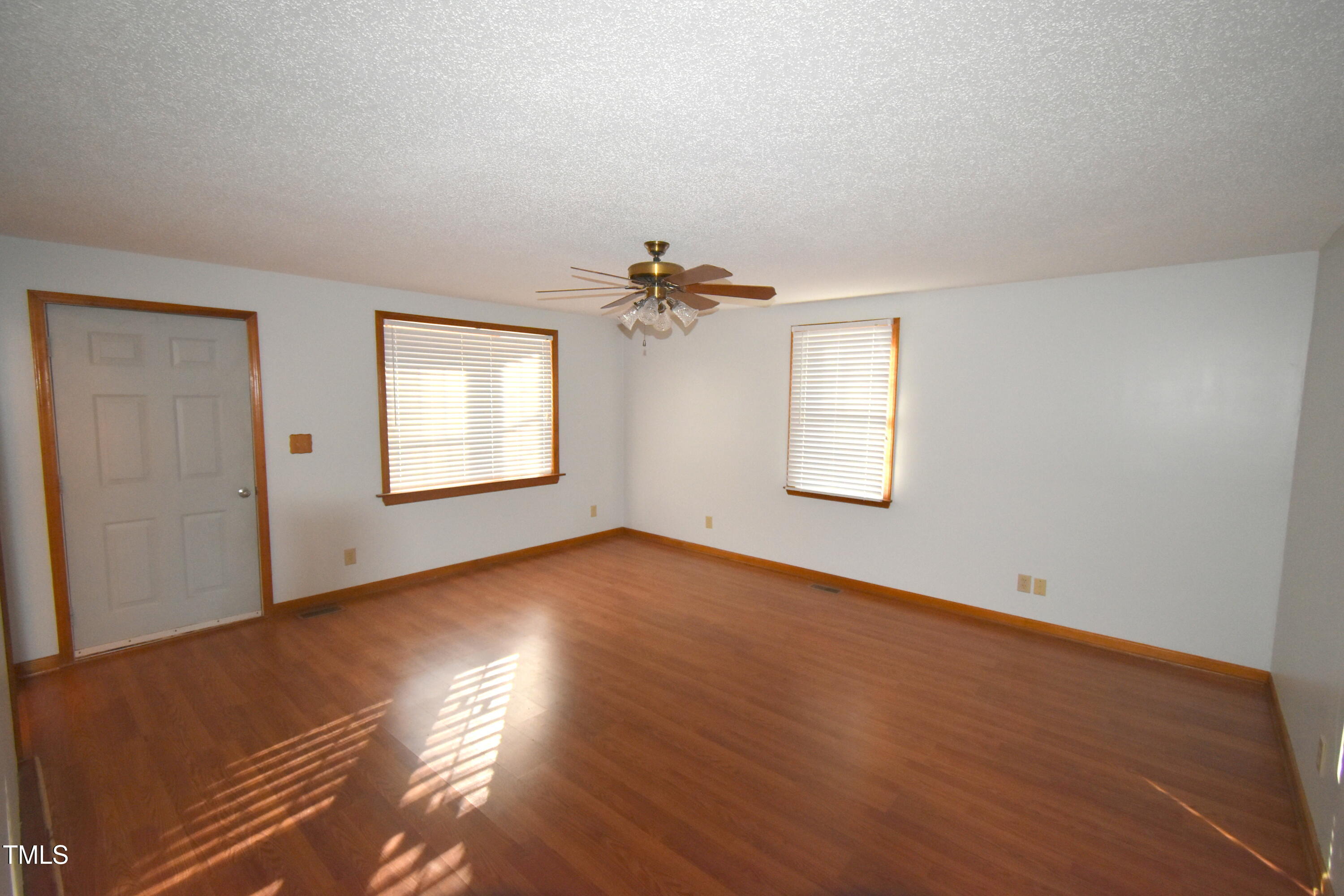 315 Lakeshore Drive
