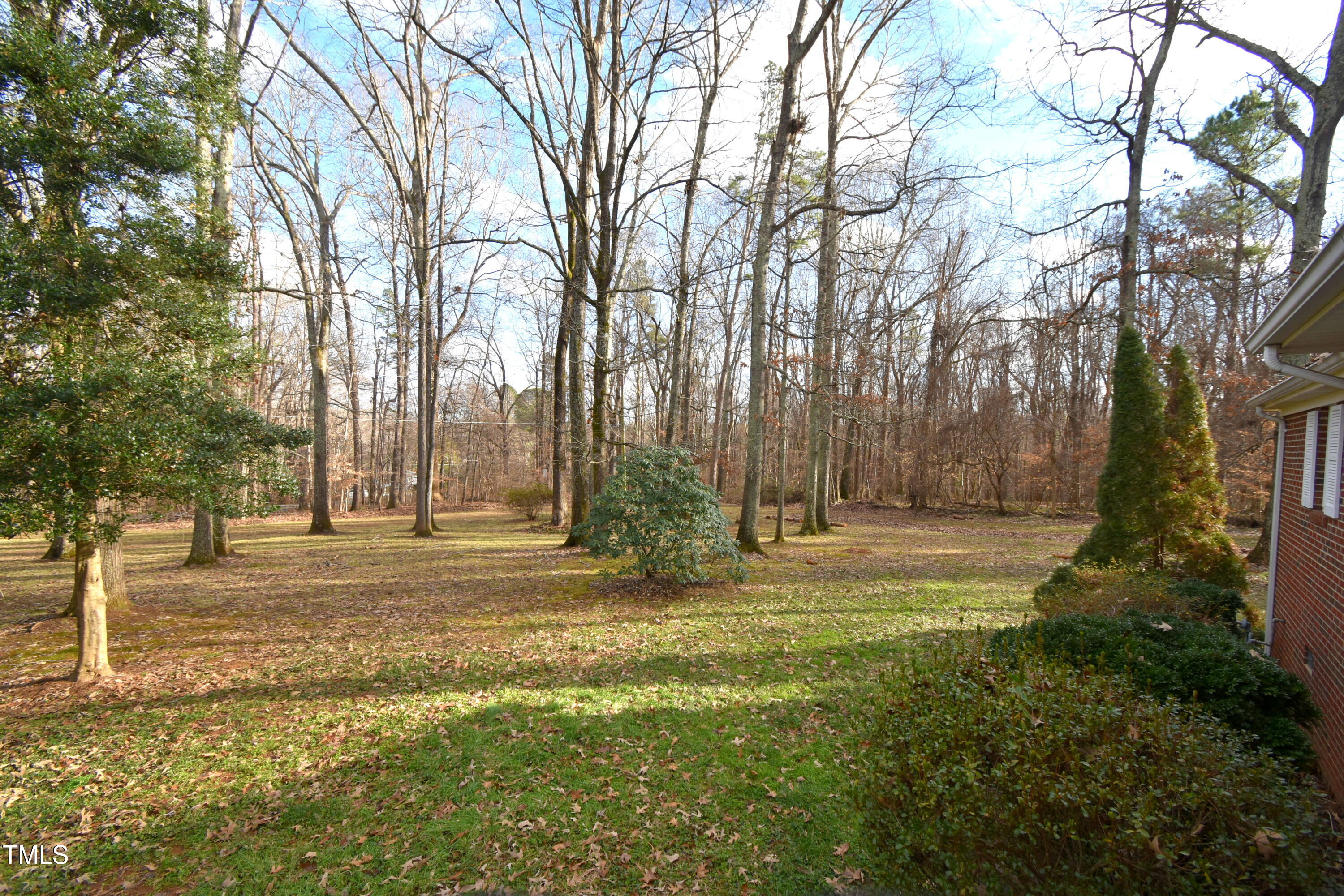 315 Lakeshore Drive