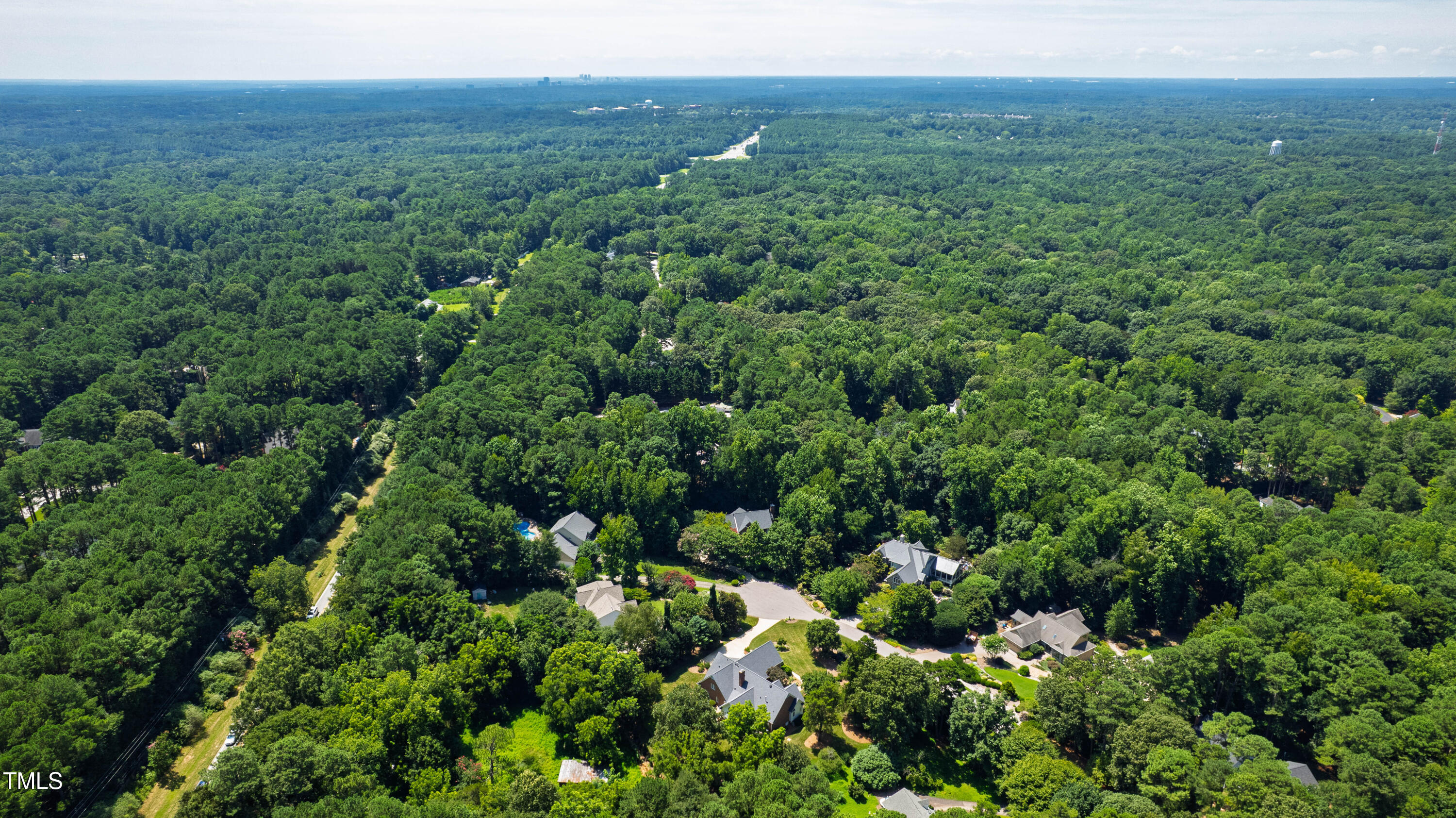 Raleigh, North Carolina 27615, United States, 4 Bedrooms Bedrooms, ,4 BathroomsBathrooms,Residential,Active,202336