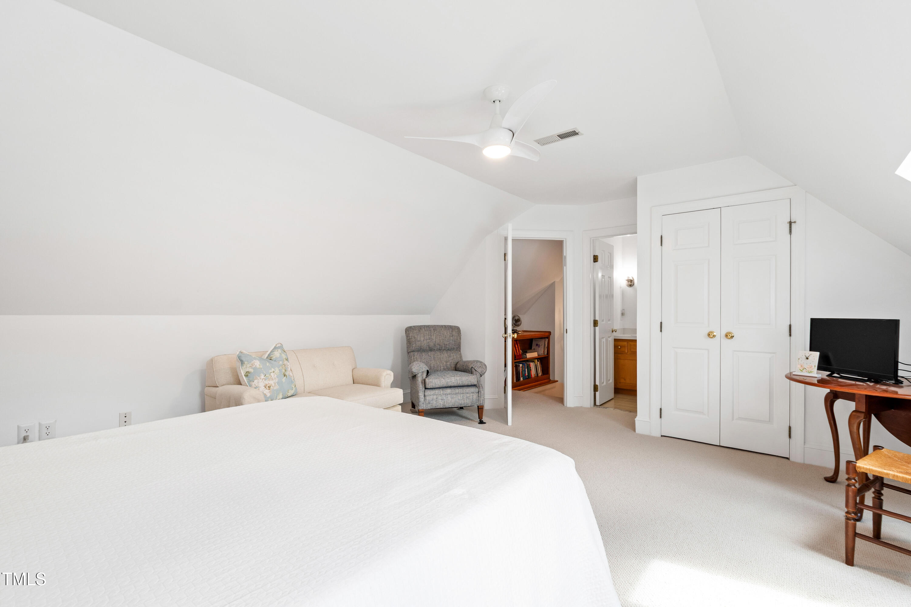 Raleigh, North Carolina 27615, United States, 4 Bedrooms Bedrooms, ,4 BathroomsBathrooms,Residential,Active,202336