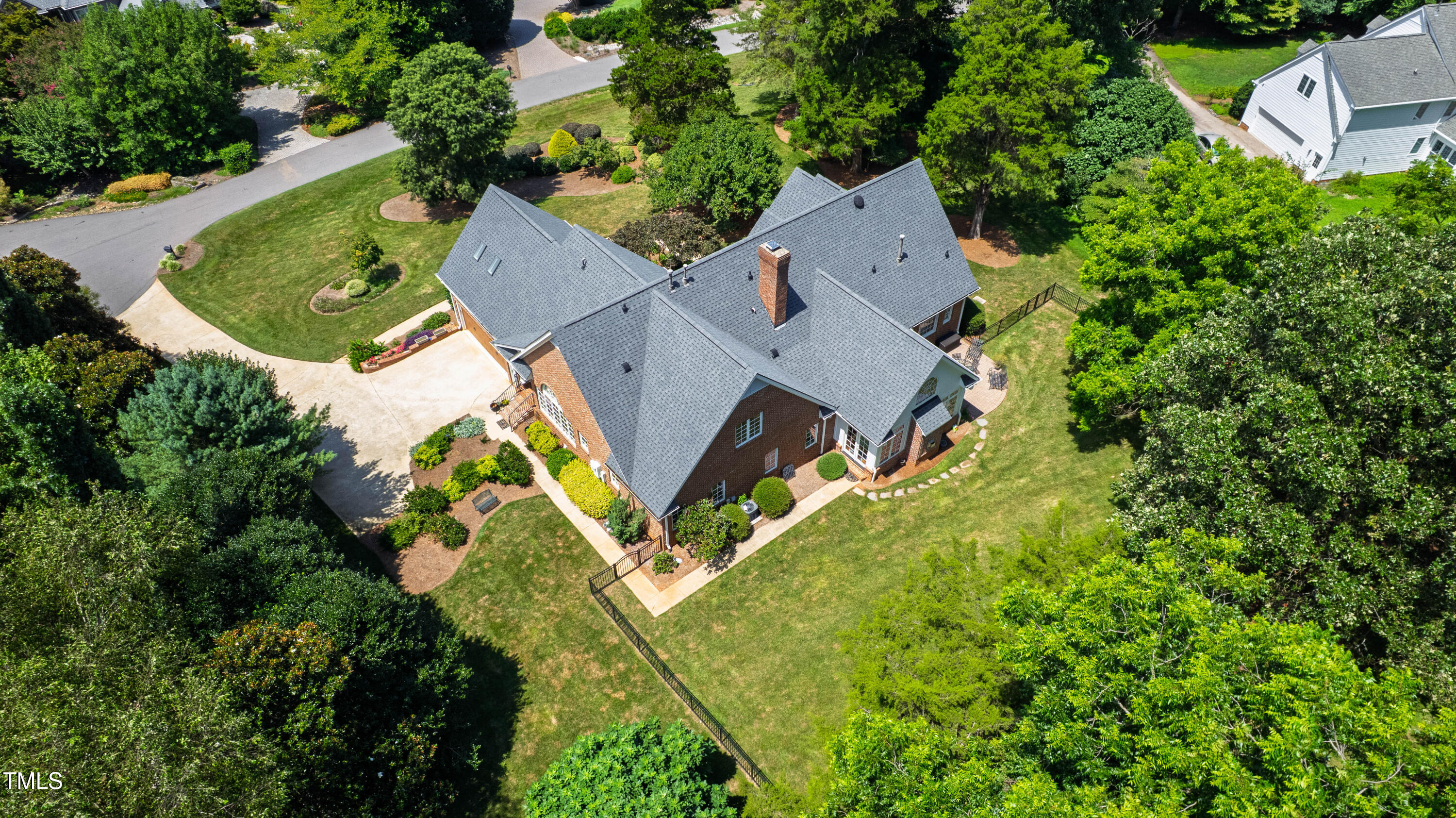 Raleigh, North Carolina 27615, United States, 4 Bedrooms Bedrooms, ,4 BathroomsBathrooms,Residential,Active,202336