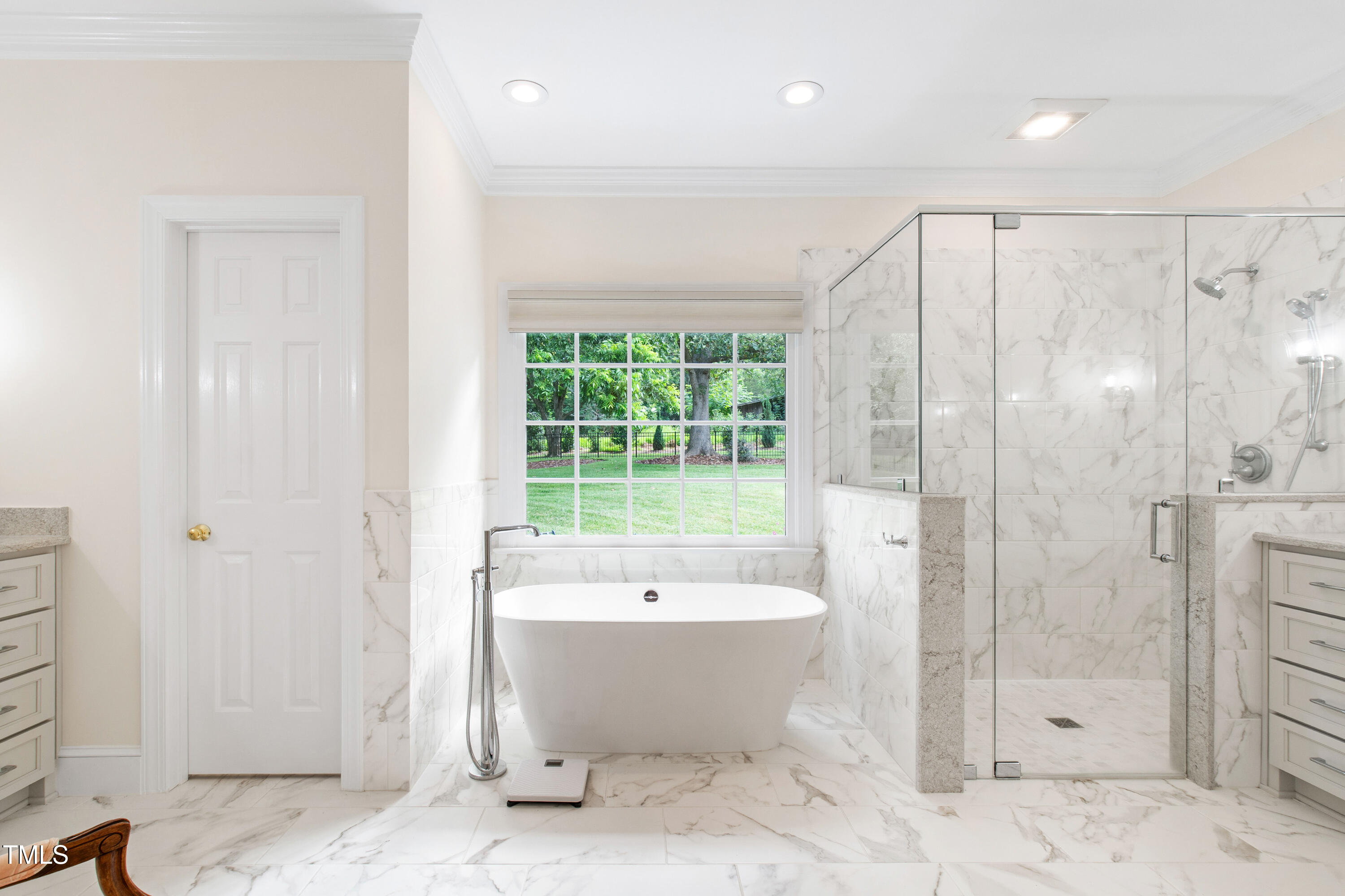 Raleigh, North Carolina 27615, United States, 4 Bedrooms Bedrooms, ,4 BathroomsBathrooms,Residential,Active,202336