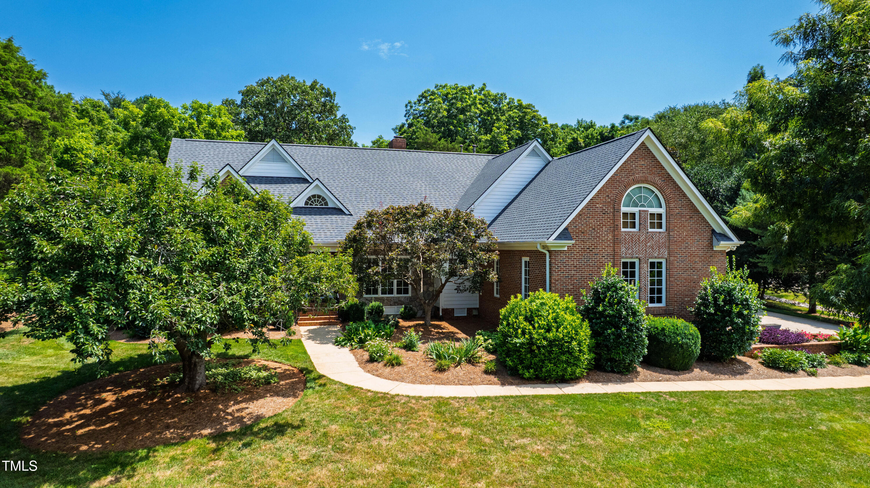 Raleigh, North Carolina 27615, United States, 4 Bedrooms Bedrooms, ,4 BathroomsBathrooms,Residential,Active,202336