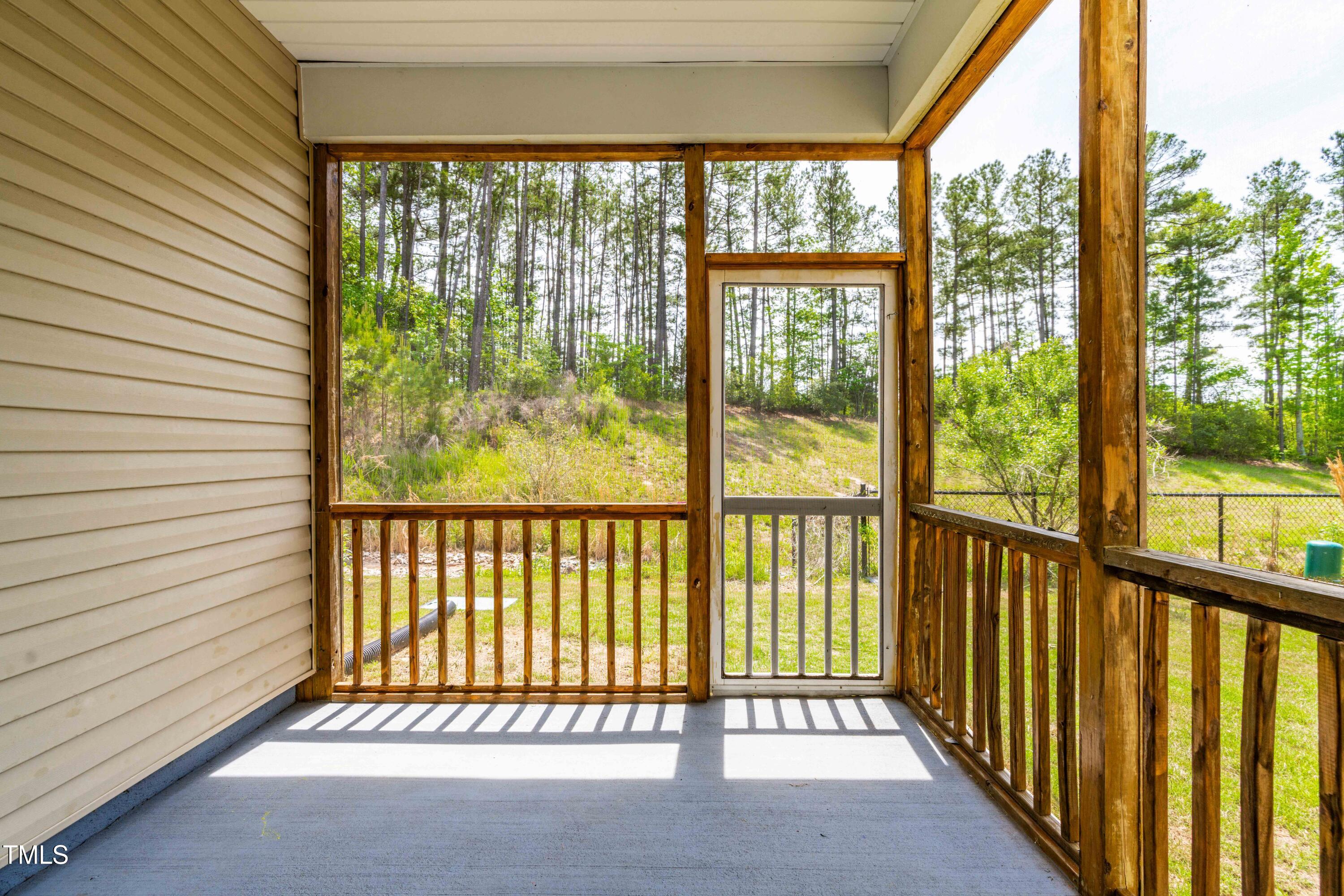 525 Durants Neck Lane