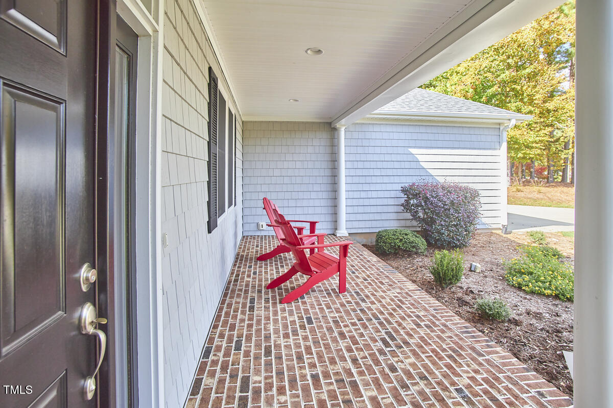 4034 S Mcdowell