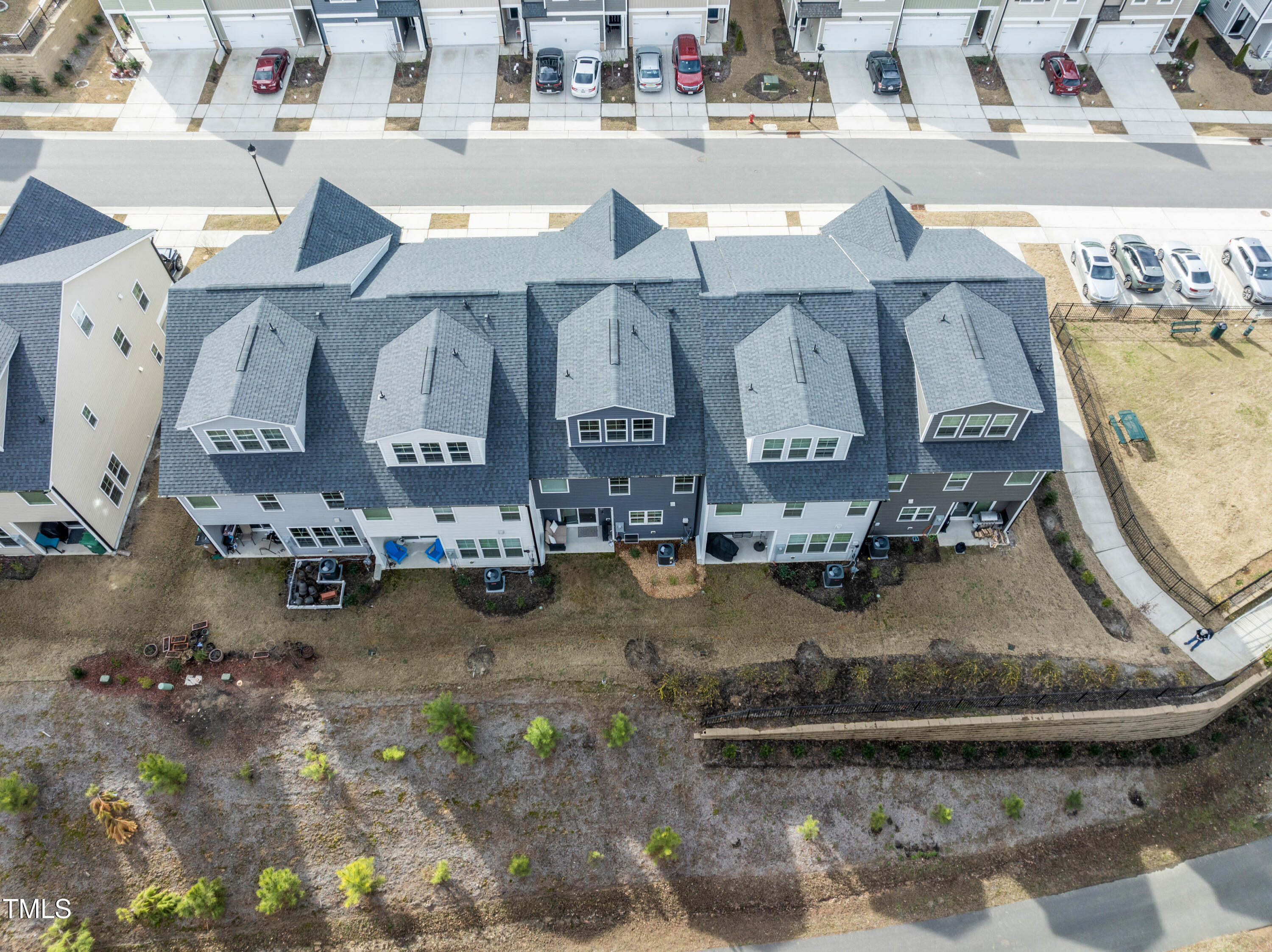 6922 Doddridge Lane