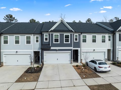 6922 Doddridge Lane Cary NC 27519